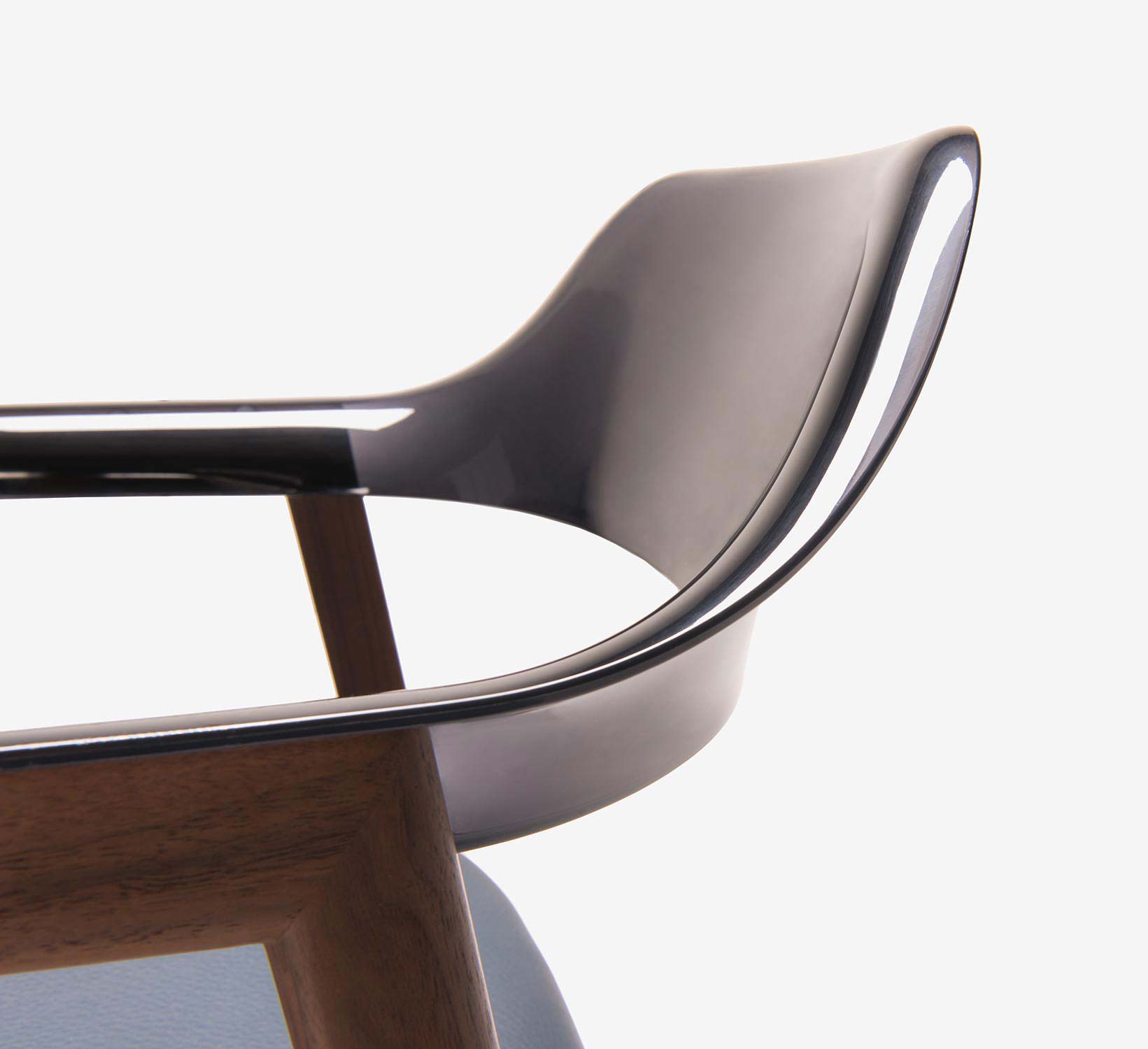 Ten chair, CondeHouse